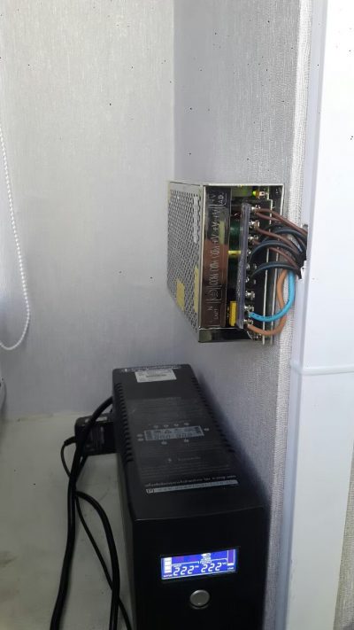เดินสาย LAN เชื่อมต่อระบบ Network กับกล้องวงจรปิด Charn Issara Tower 1